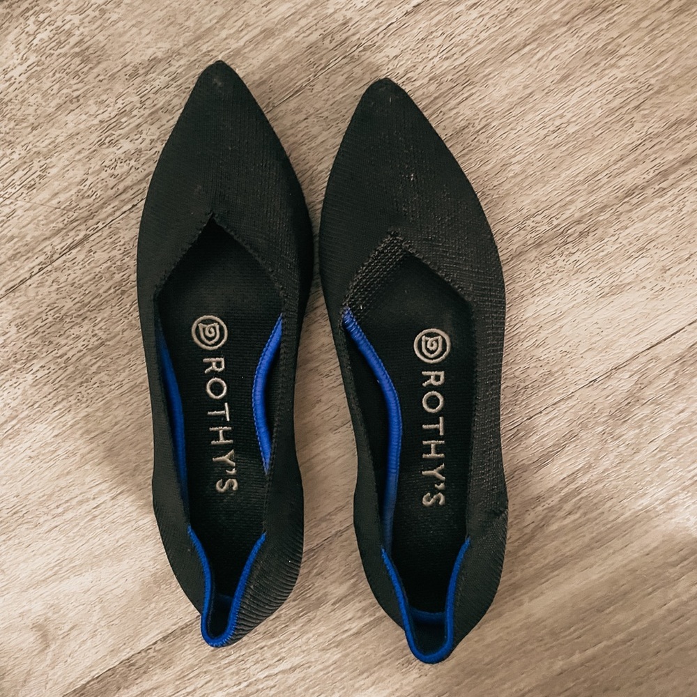 Rothy’s black the point